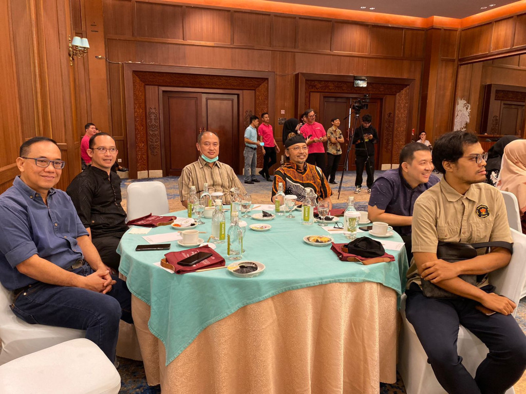 WhatsApp Image 2024-05-17 at 09.34.56.jpeg